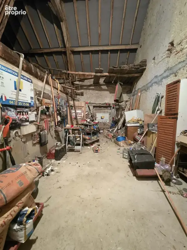 Maison avec dépendances et terrain - photo 15