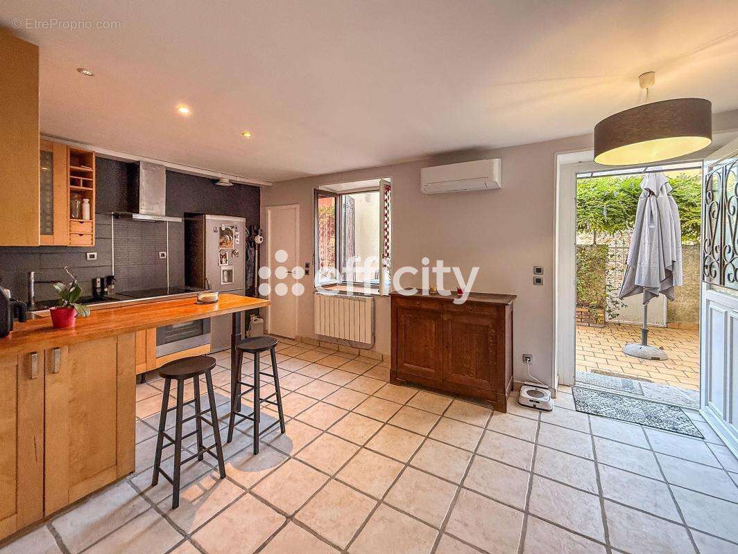 Appartement ancien - photo 2
