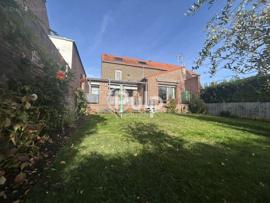 Maison à MONS-EN-PEVELE