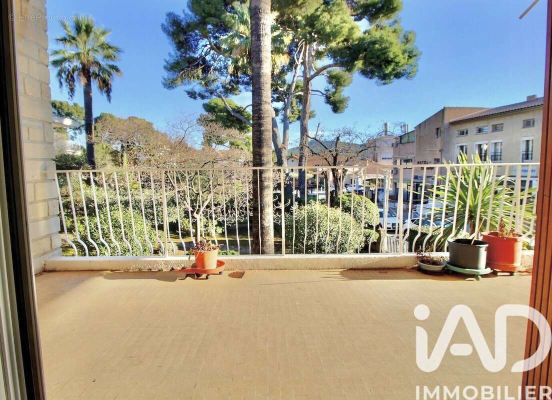 Photo 2 - Appartement à SAINT-CYR-SUR-MER