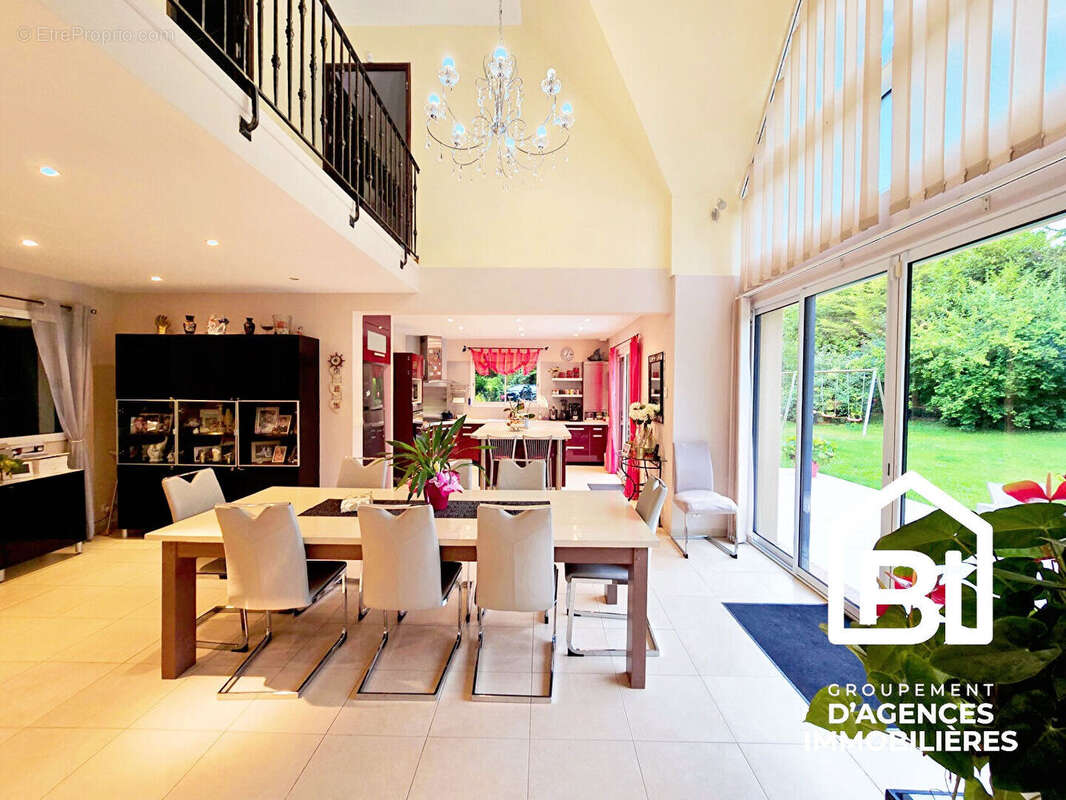 Maison à PENNEDEPIE