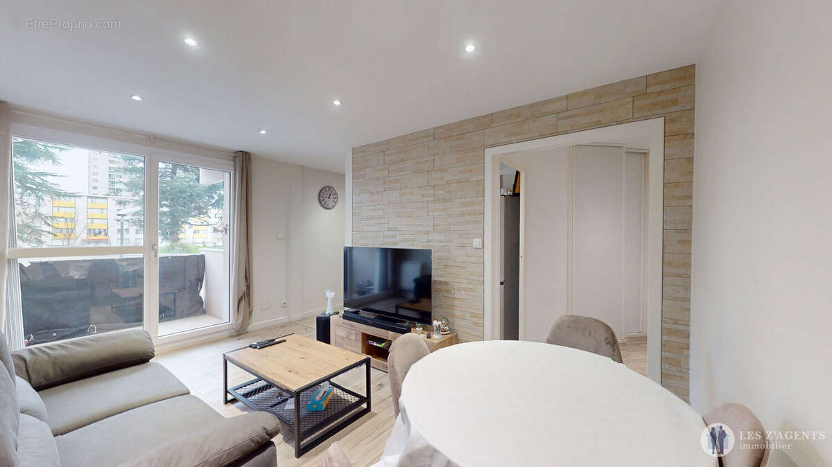 Appartement à ECHIROLLES