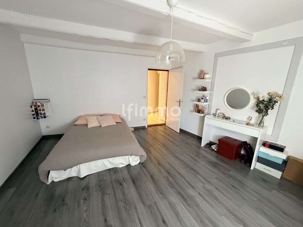Vente maison  Les Etangs 57530 surface de 187m² - photo 9