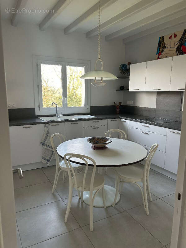 Maison à CUBZAC-LES-PONTS