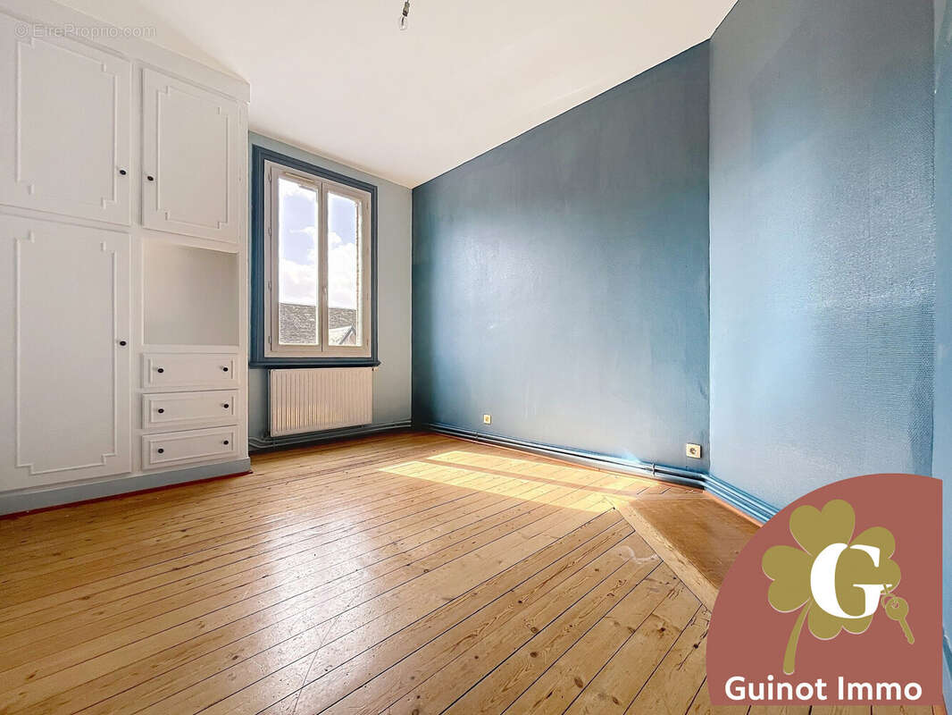 Appartement à LILLEBONNE