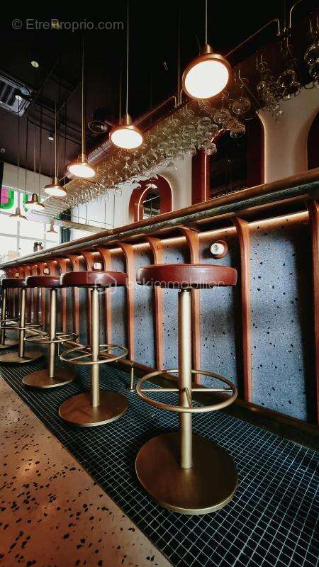 Commerce à TROUVILLE-SUR-MER