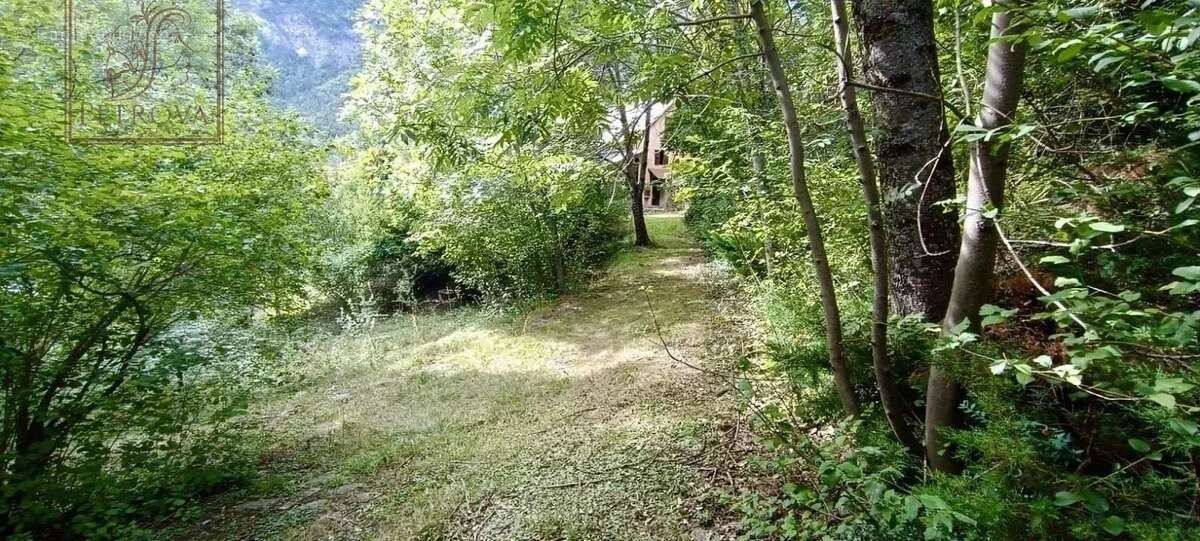 Appartement à SAINT-MARTIN-D&#039;ENTRAUNES