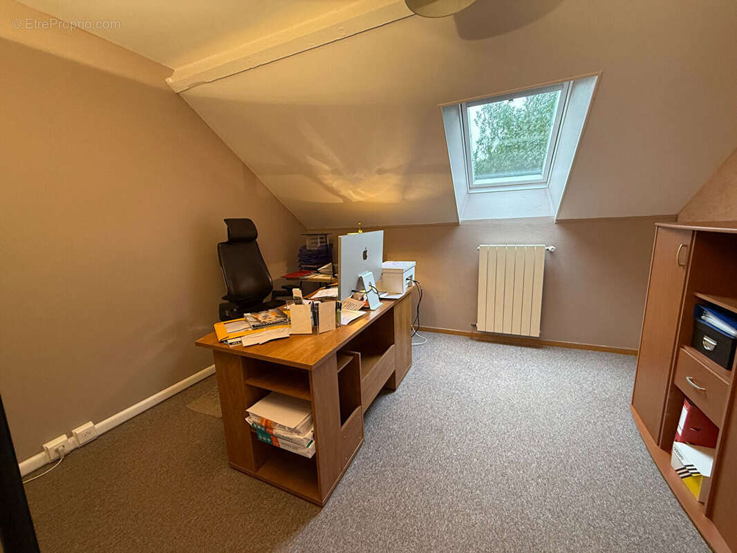 Maison à SAINT-CYR-L'ECOLE