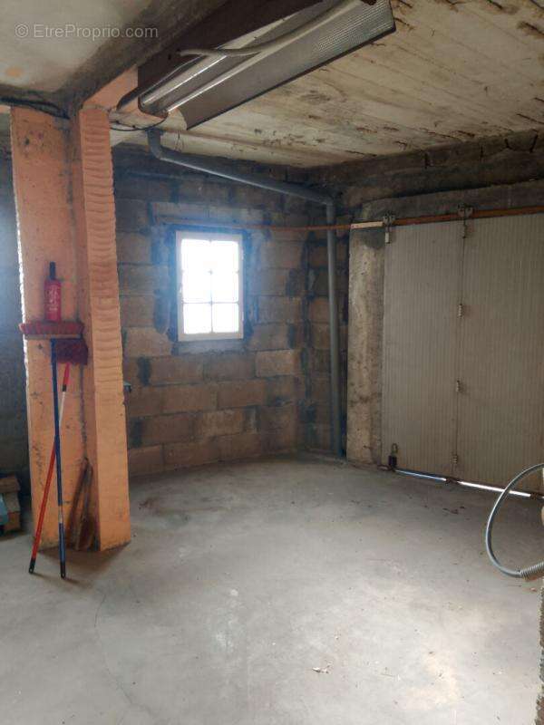 Appartement à CHATEAUBERNARD