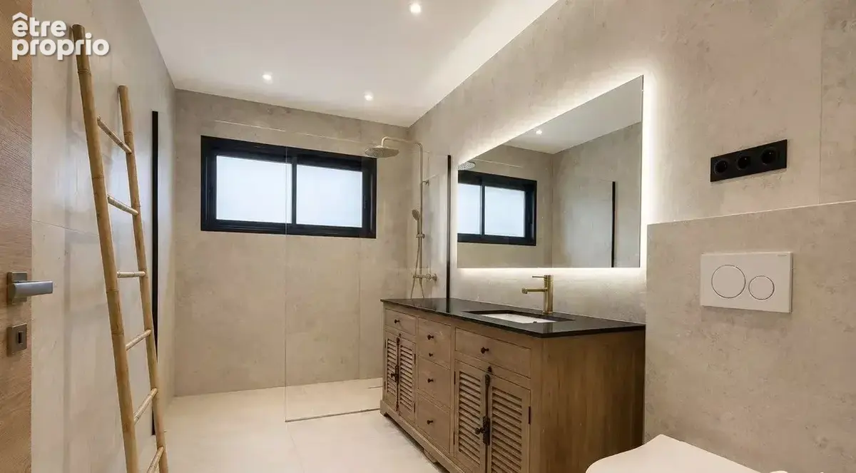 ROQUEBRUNE-SUR-ARGENS - Propriété d'exception 400m² - 4 appartements - 1,2ha - photo 15