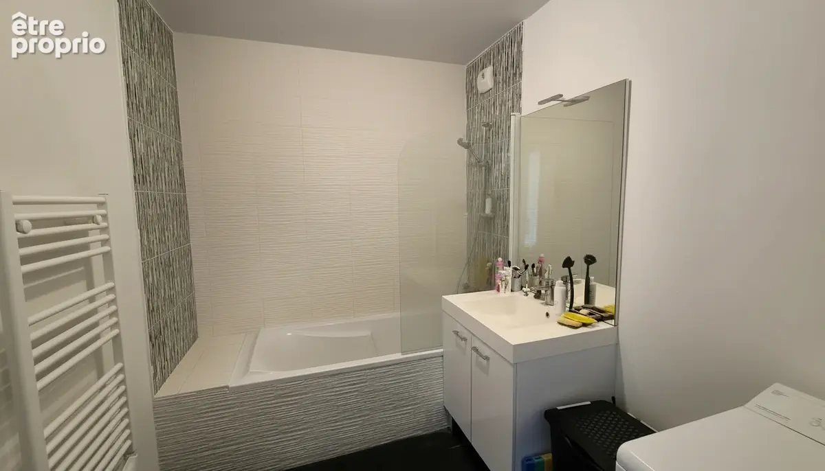 Appartement T3 - 61.3 m² - TOURS - photo 3