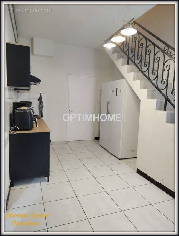 Appartement à CHALAIS