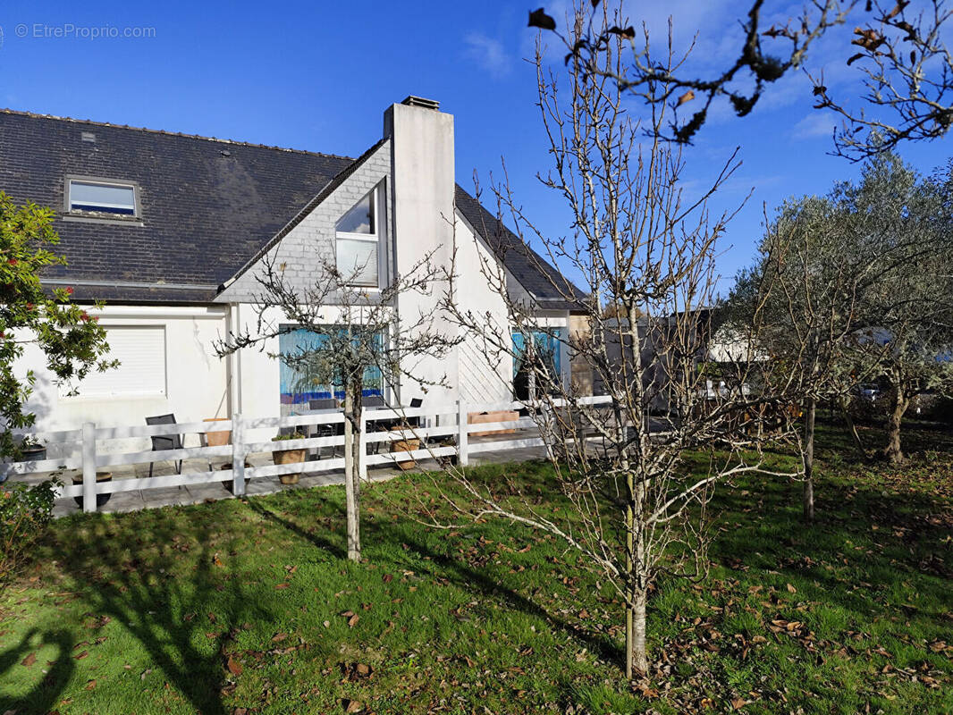 Maison à COMBRIT