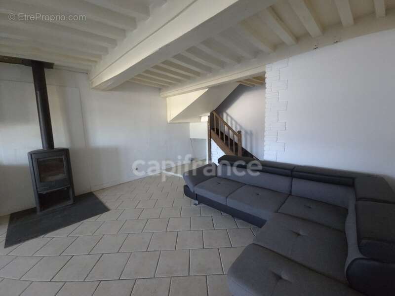 Maison à LORMES