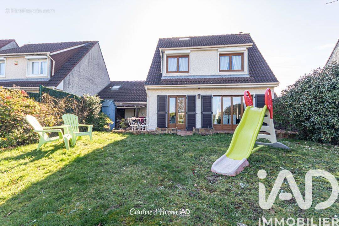 Photo 1 - Maison à MAGNANVILLE