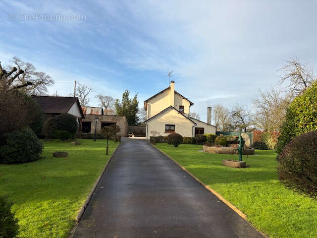 Maison à CAMPAGNOLLES