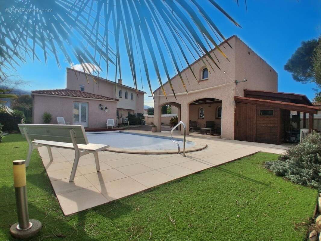 Photo 2 - Maison à SOREDE