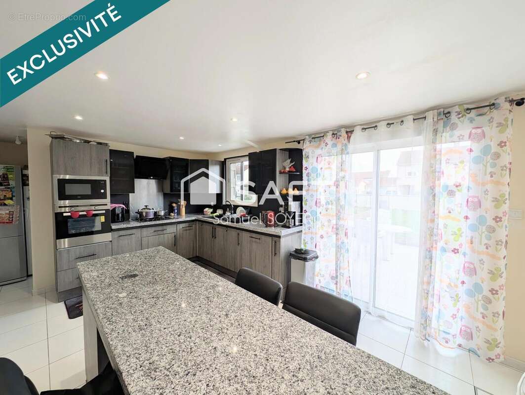 Photo 2 - Maison à TERGNIER