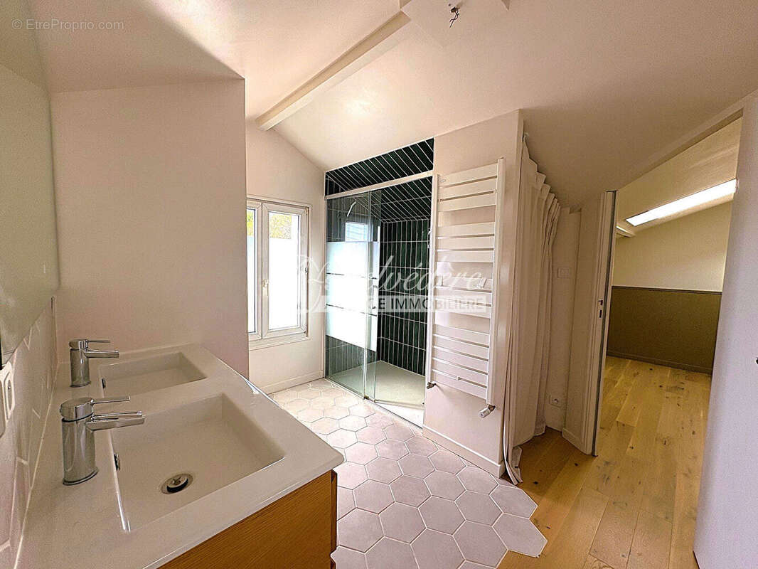 Maison à SAINT-LEU-LA-FORET