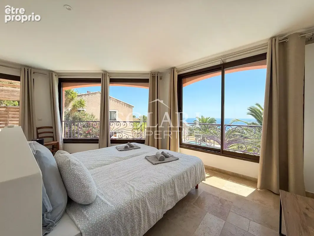 Propriété avec vue mer panoramique et piscine - photo 10
