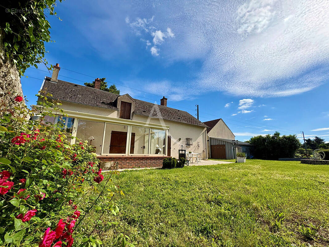 Maison à FAY-AUX-LOGES