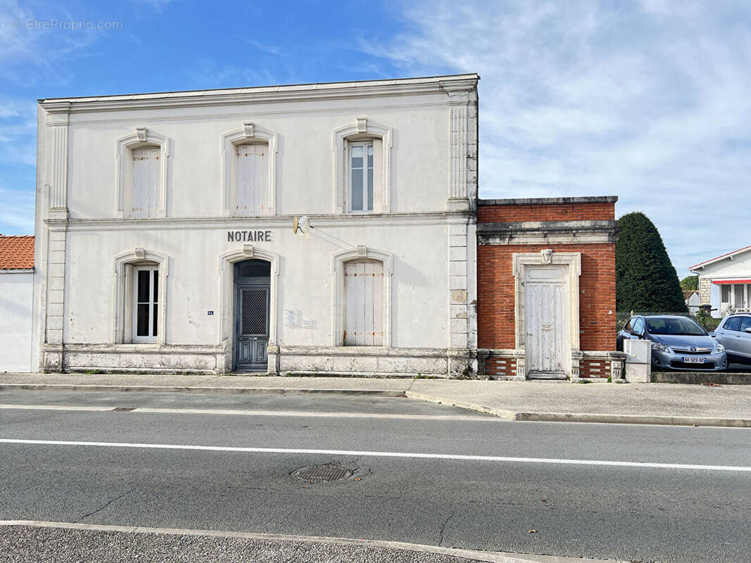 Commerce à LA TREMBLADE