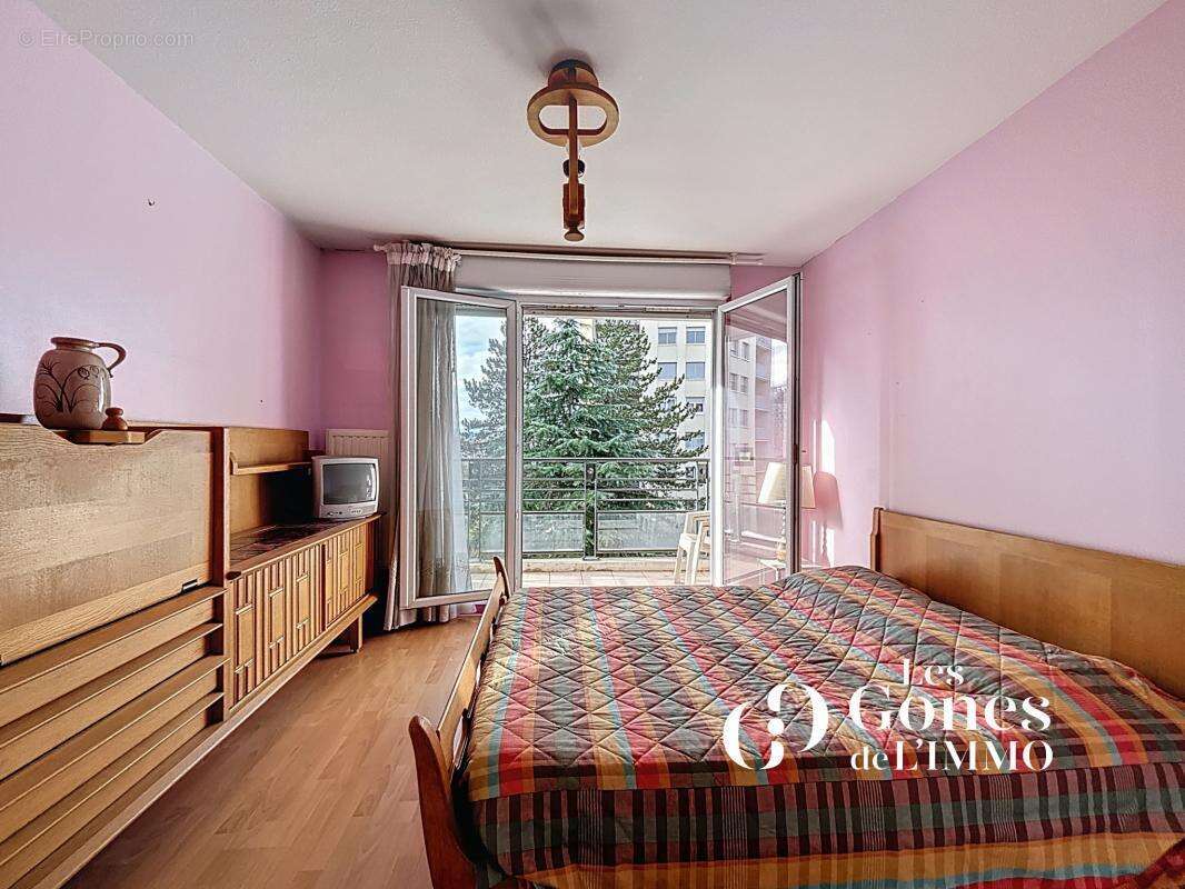 Appartement à TASSIN-LA-DEMI-LUNE