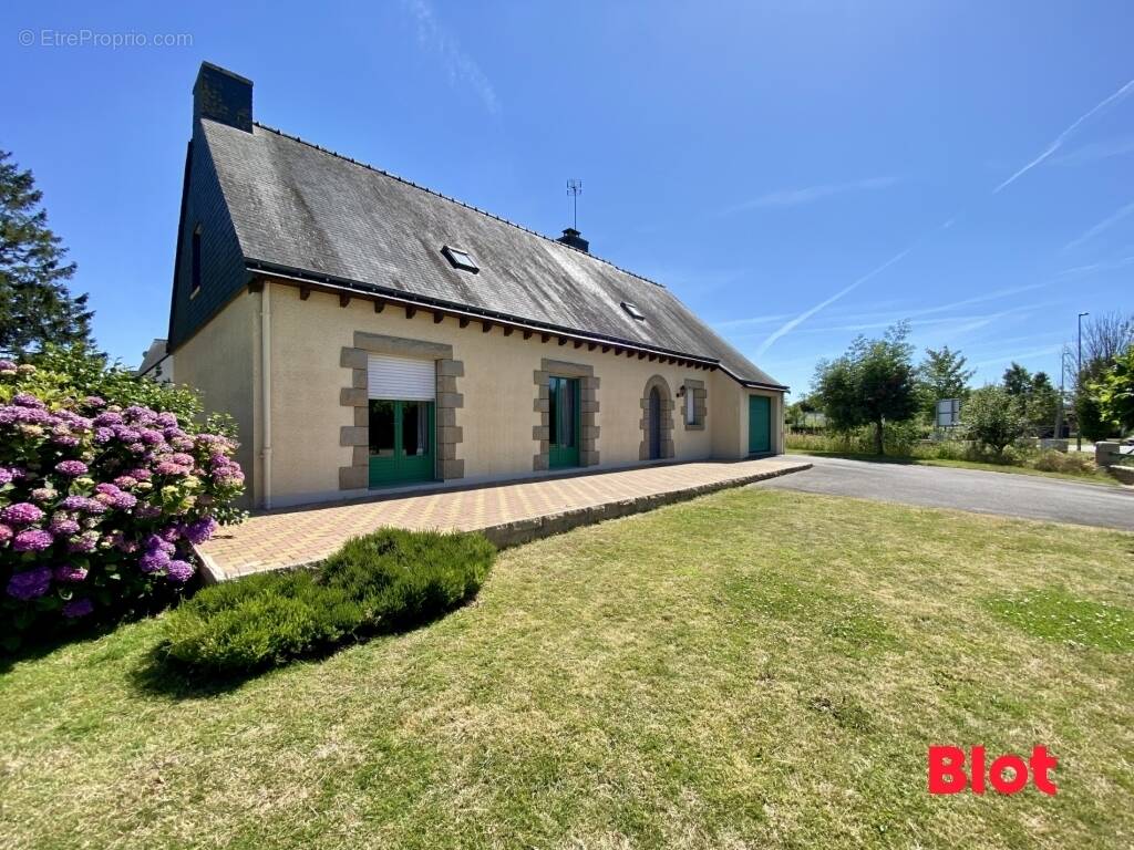Maison à BOISGERVILLY