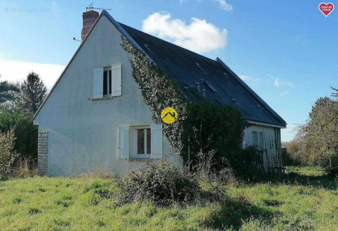 Maison à MONTRICHARD