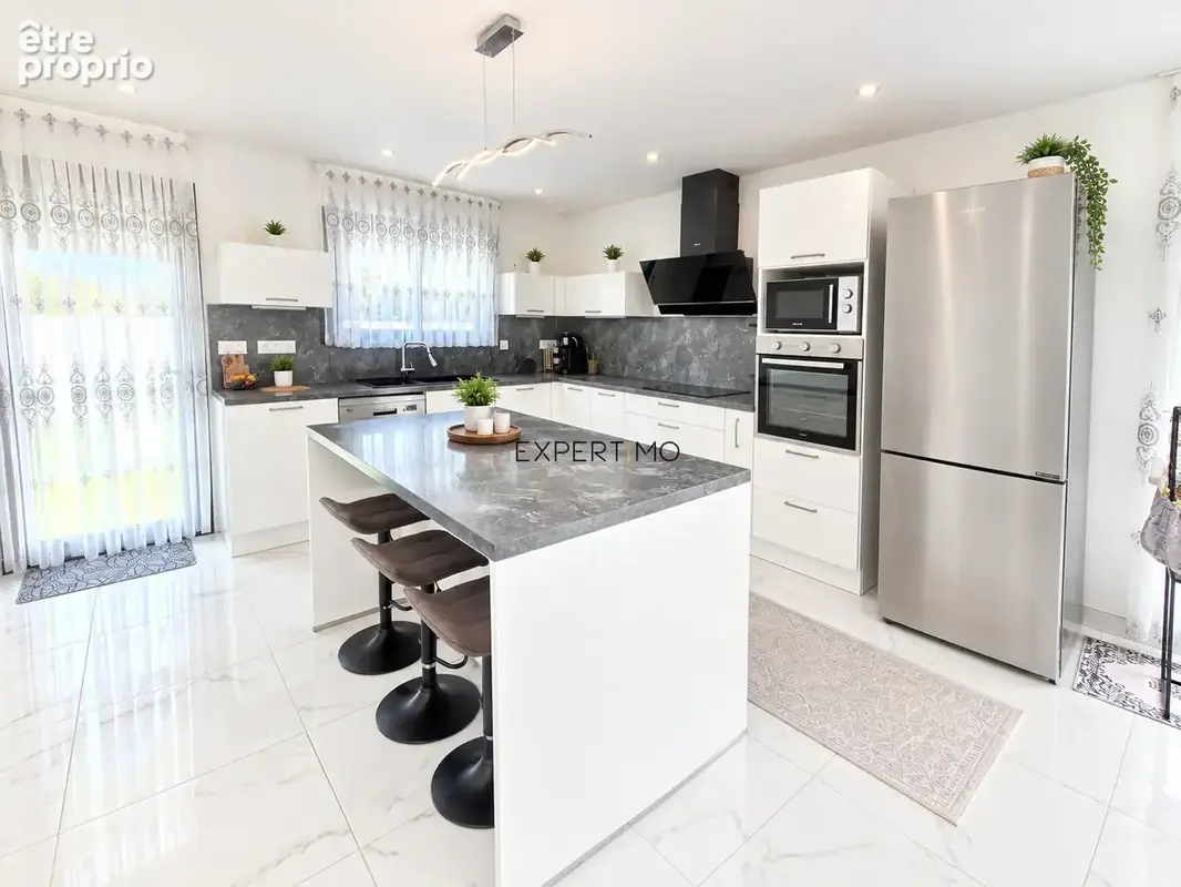 Villa recente de plain-pied - photo 2