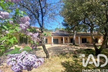 Photo 1 - Maison à PERNES-LES-FONTAINES