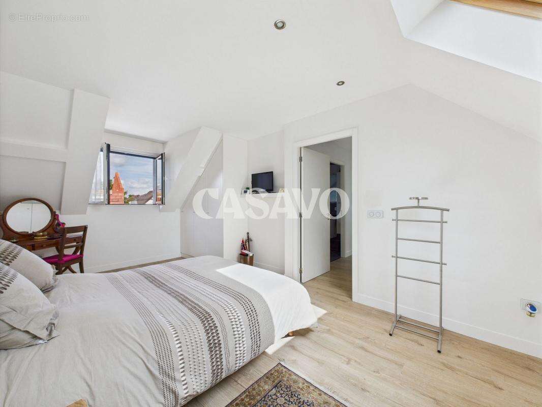 Maison à CHAMPIGNY-SUR-MARNE