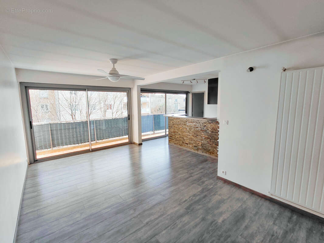 Appartement à AUBENAS