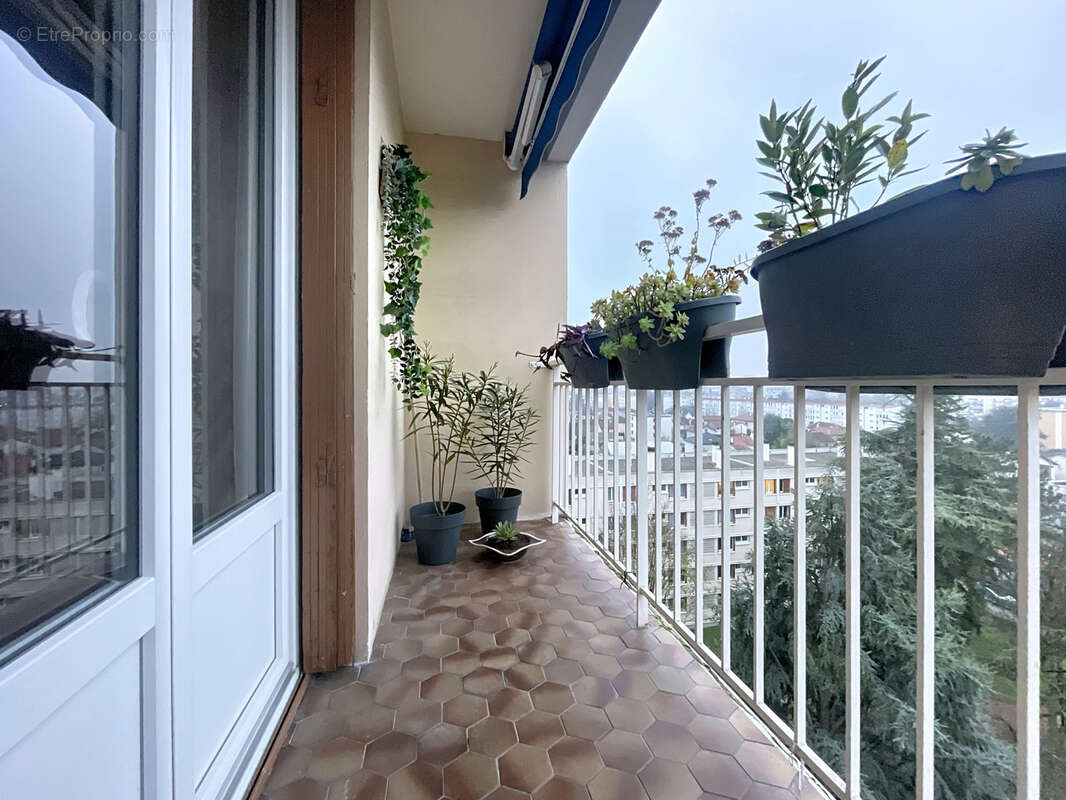 Appartement à VILLEURBANNE