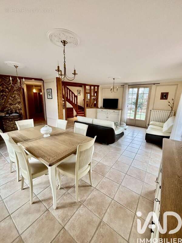 Photo 4 - Maison à CHARBUY