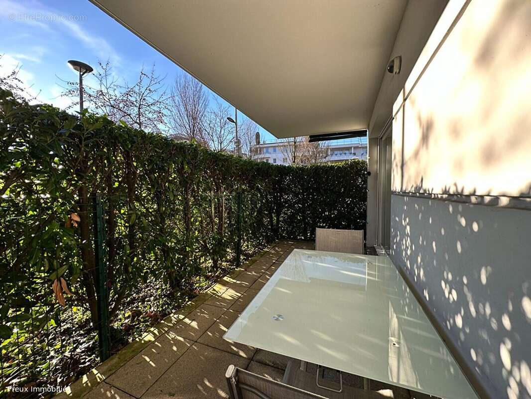 Appartement à SEYNOD