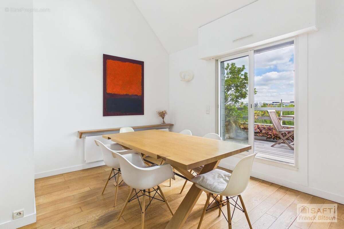 Photo 6 - Appartement à COURBEVOIE