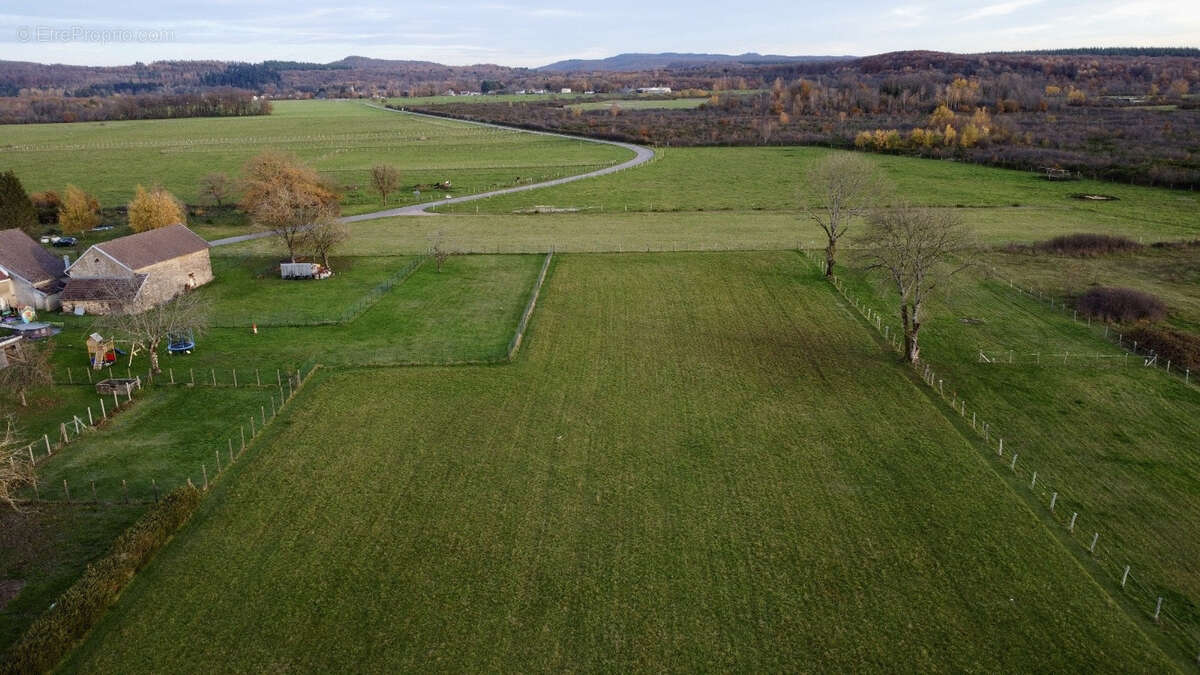 Maison à LA NEUVELLE-LES-LURE