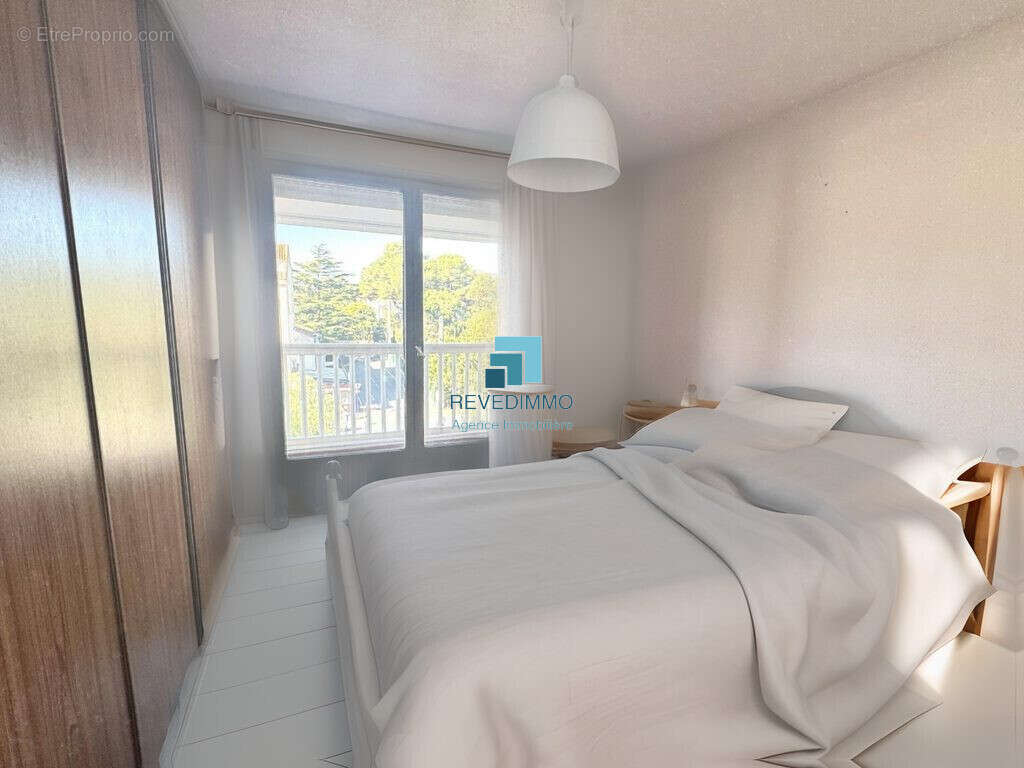 Appartement à FREJUS