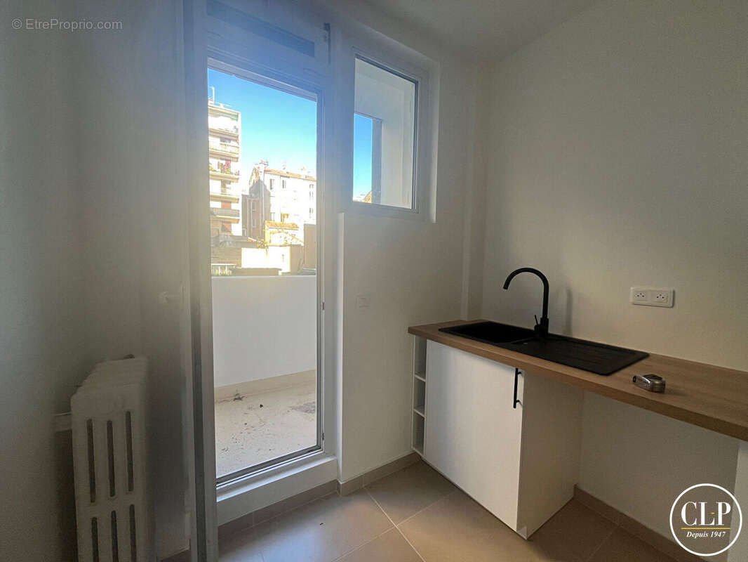 Appartement à FONTENAY-SOUS-BOIS