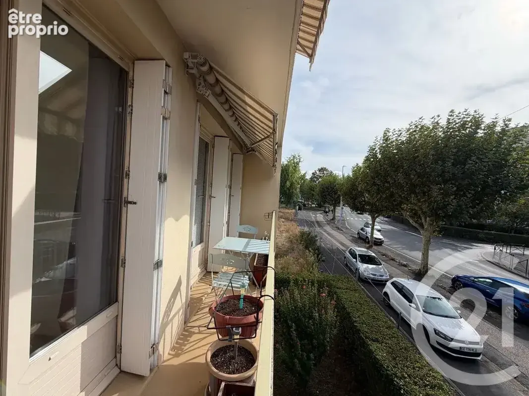 Appartement 5 pièces 71 m² à vendre à Aurillac (15000) - photo 6