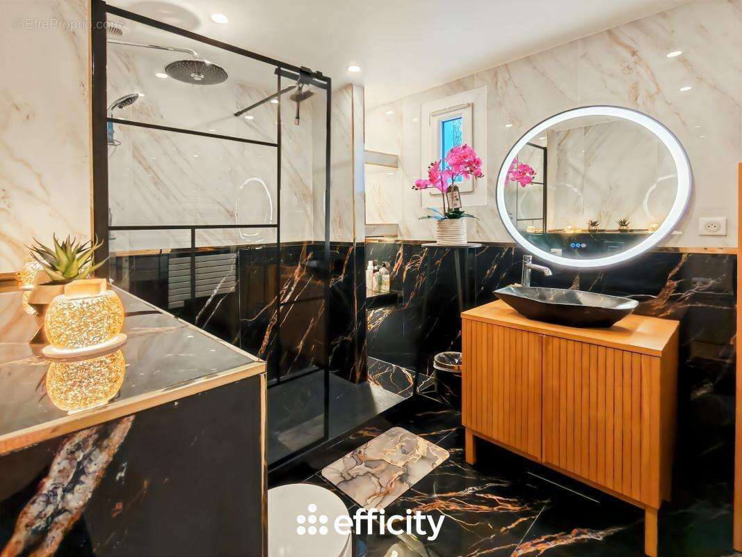 Maison à EMERAINVILLE