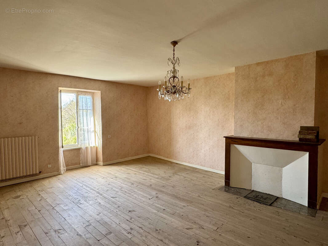 Maison à PAMPELONNE