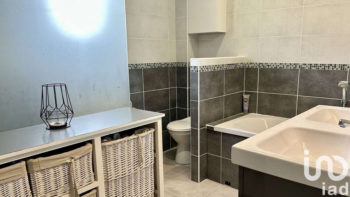 Photo 8 - Maison à LA LONDE-LES-MAURES