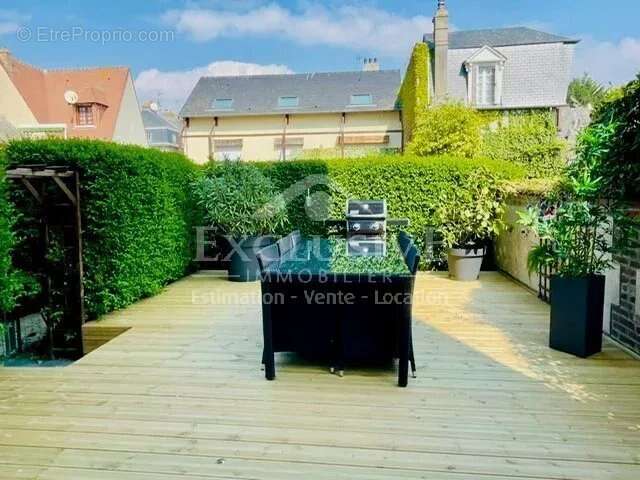 Appartement à TROUVILLE-SUR-MER