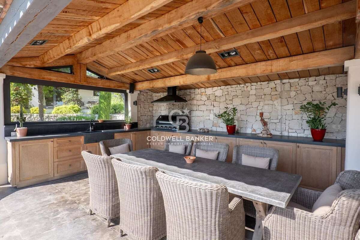 Maison à MOUGINS