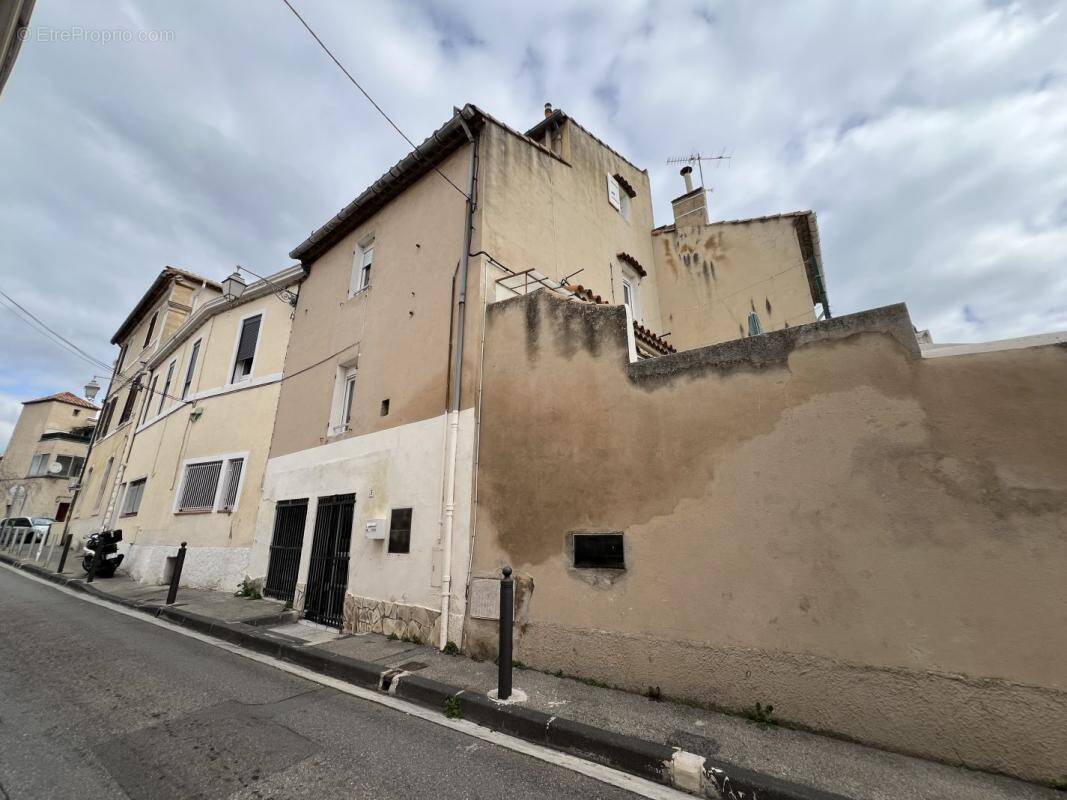 Appartement à MARSEILLE-13E