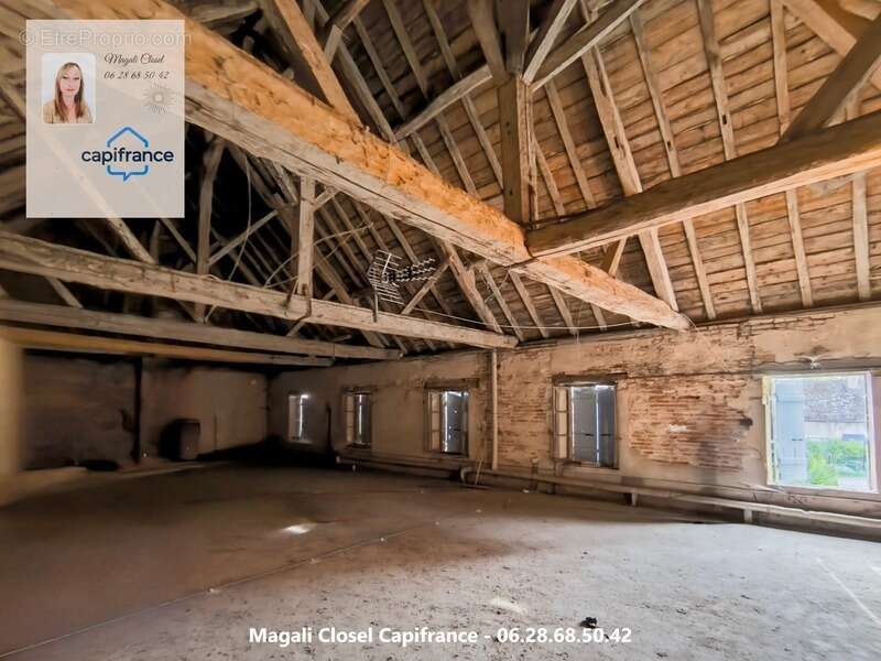 Maison à PIERRE-DE-BRESSE