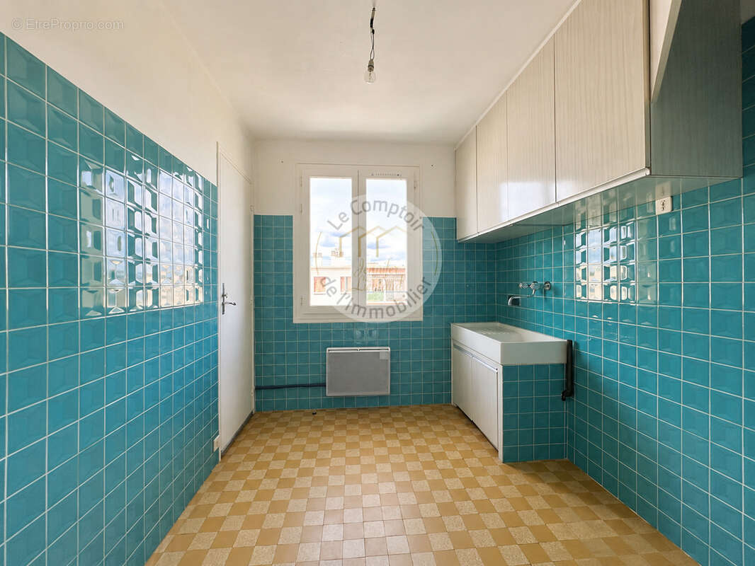 Appartement à MARSEILLE-9E