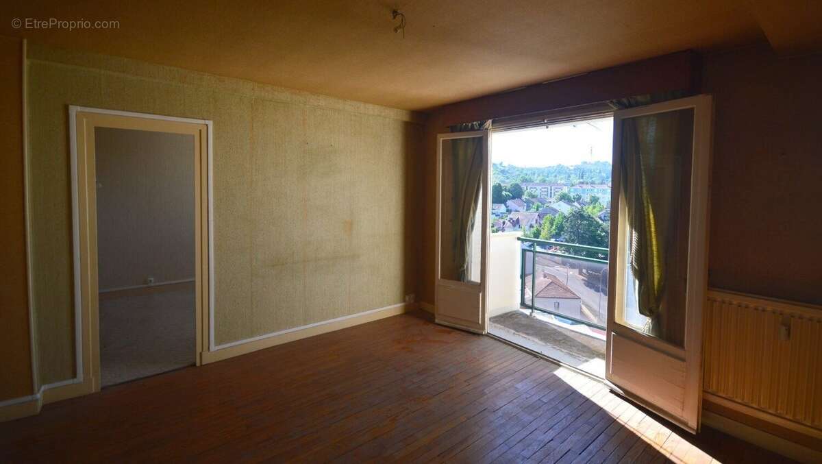 À VENDRE  Appartement T3 à rénover - photo 4